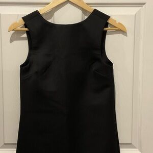 Elegant Black Sleeveless Dress